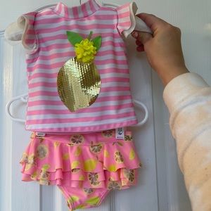 Wetsuit Club Infant Girls 2 Piece Rashguard Set with a Lemon Design and Sequins